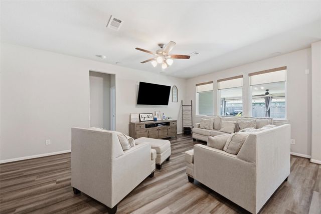 15615 Beltie Drive, Humble, TX 77346