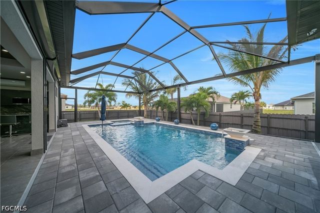1612 NW 37th AVE, Cape Coral, FL 33993