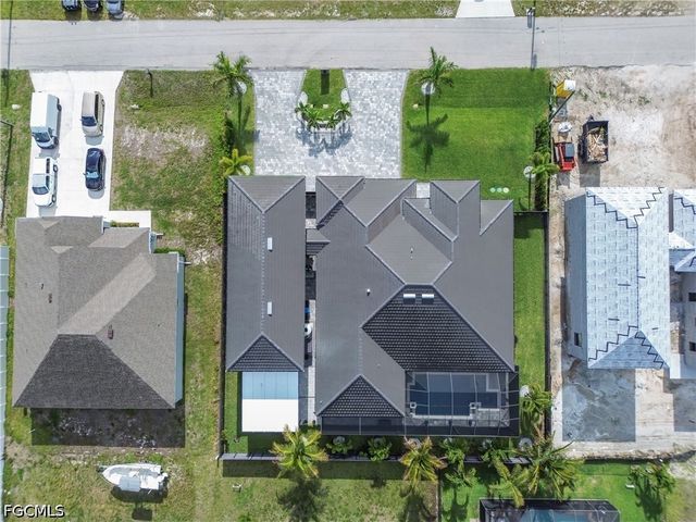 1612 NW 37th AVE, Cape Coral, FL 33993