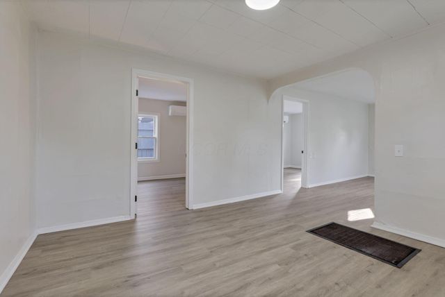 561 Erickson Avenue, Whitehall, OH 43213