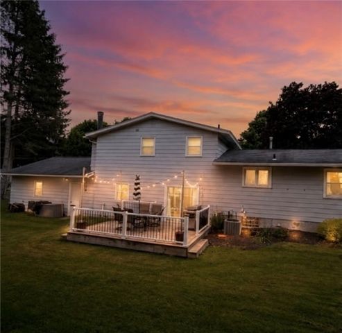 118 Ivy Lane, Camillus, NY 13219