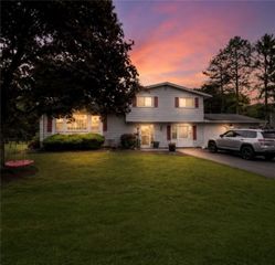 118 Ivy Lane, Camillus, NY 13219