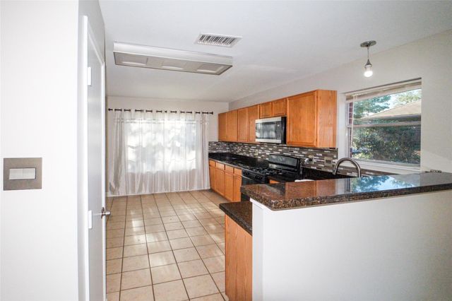 723 N Vista Drive, Houston, TX 77073