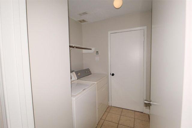 723 N Vista Drive, Houston, TX 77073