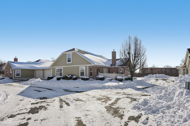 7347 Chapel Villas Lane UNIT B, Indianapolis, IN 46214