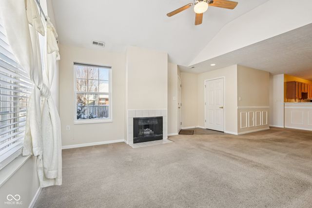 7347 Chapel Villas Lane UNIT B, Indianapolis, IN 46214