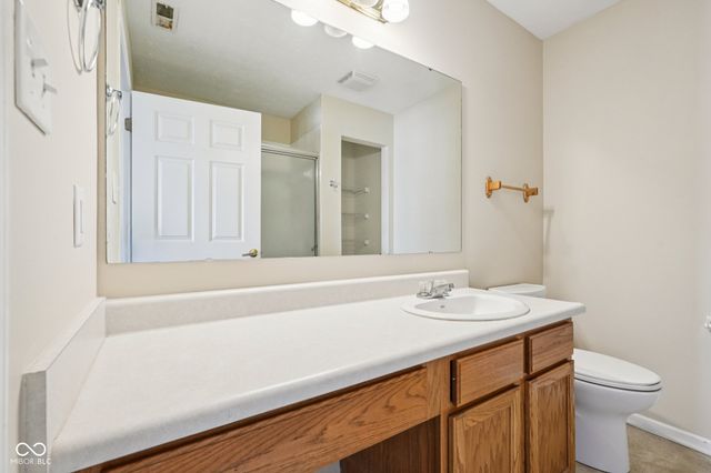 7347 Chapel Villas Lane UNIT B, Indianapolis, IN 46214