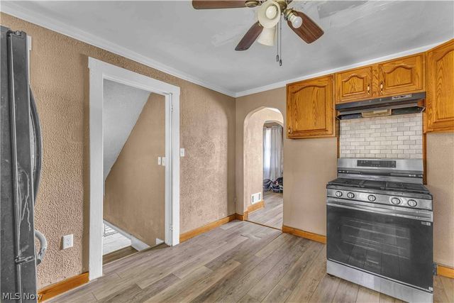 422 5th Street, Struthers, OH 44471