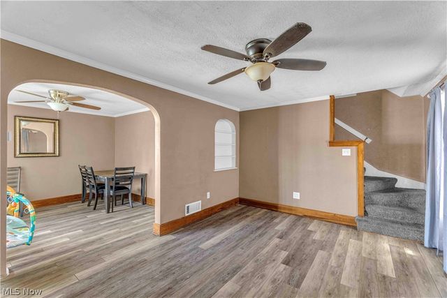 422 5th Street, Struthers, OH 44471