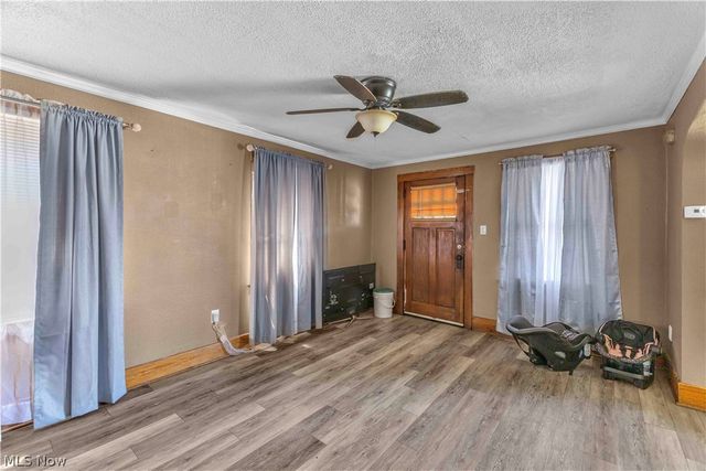 422 5th Street, Struthers, OH 44471