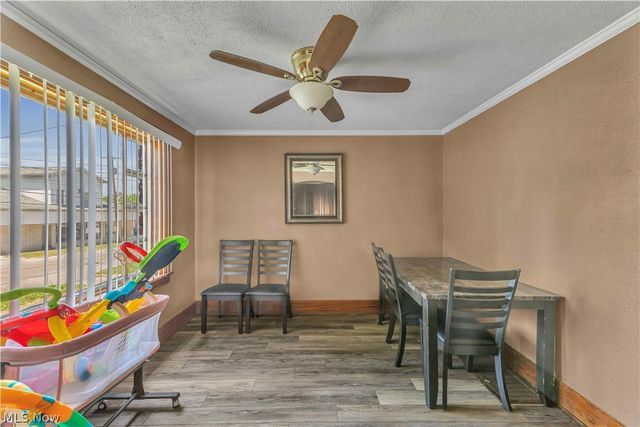 422 5th Street, Struthers, OH 44471