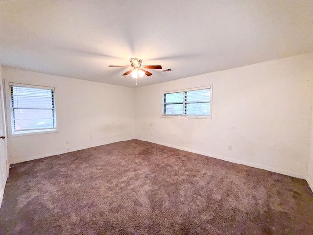 1307 Dwinnell Street, Baytown, TX 77520
