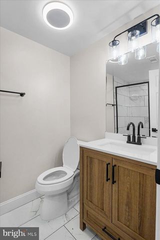 9209 48TH PL, College Park, MD 20740