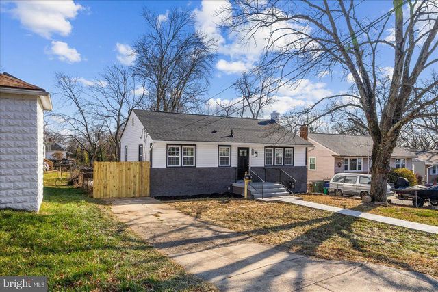 9209 48TH PL, College Park, MD 20740