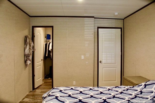 6286 fm 2146, Jourdanton, TX 78026