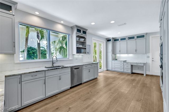 27571 Riverbank DR, Bonita Springs, FL 34134