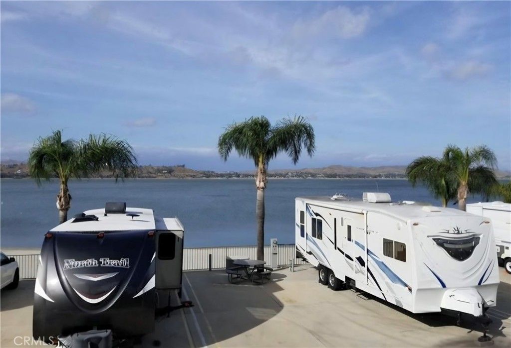 15980 Grand M48, Lake Elsinore, CA 92530 — exterior