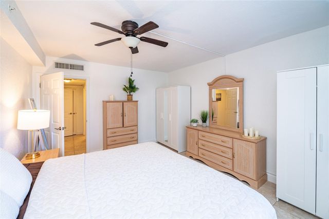 2501 S Ocean Drive 517, Hollywood, FL 33019