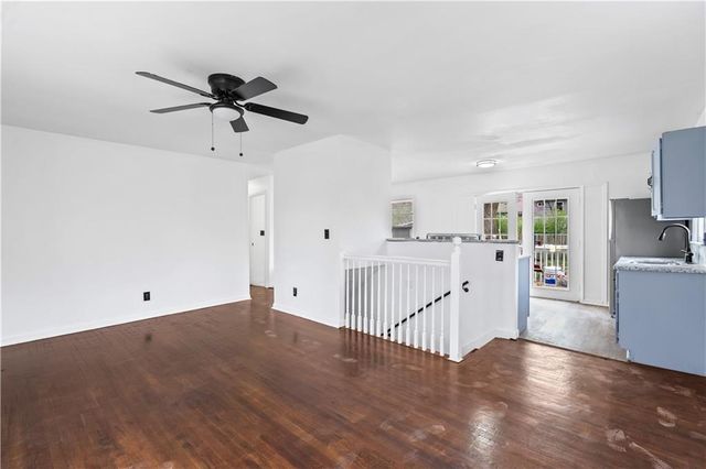 13128 Ashland Avenue, Grandview, MO 64030
