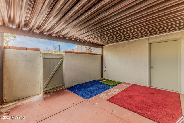 7853 N Calle De La Aldea, Tucson, AZ 85704