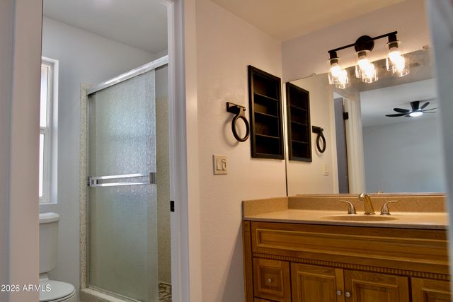 16801 N 45TH Place, Phoenix, AZ 85032