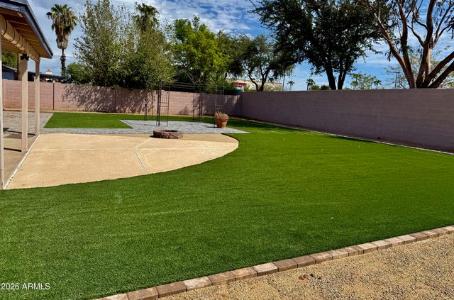 16801 N 45TH Place, Phoenix, AZ 85032