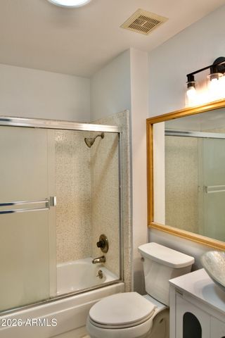 16801 N 45TH Place, Phoenix, AZ 85032