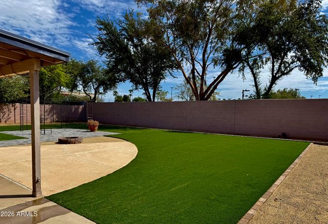 16801 N 45TH Place, Phoenix, AZ 85032