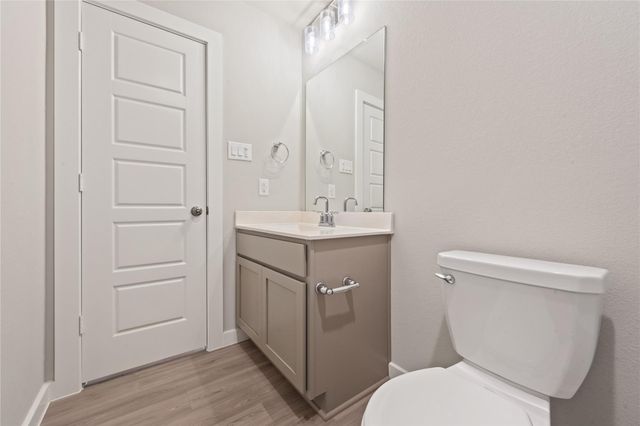 8635 Jetty Glen Drive, Cypress, TX 77433