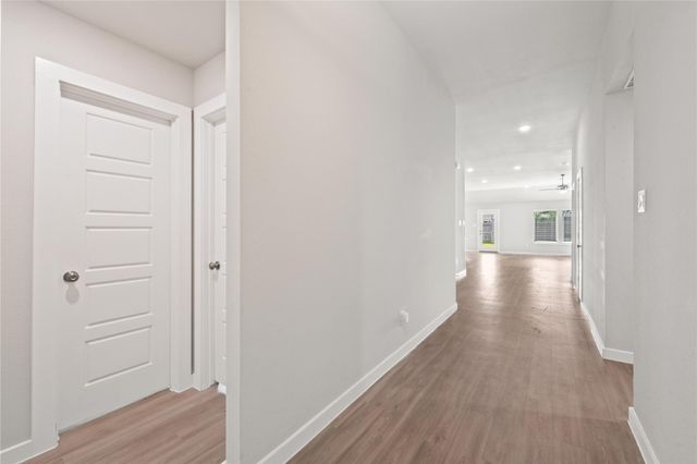 8635 Jetty Glen Drive, Cypress, TX 77433