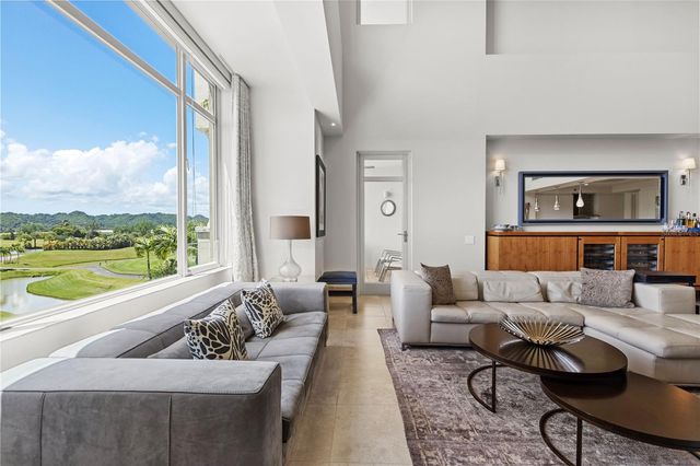 500 PLANTATION DRIVE 3-202, Dorado, PR 00646