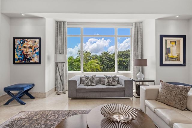 500 PLANTATION DRIVE 3-202, Dorado, PR 00646