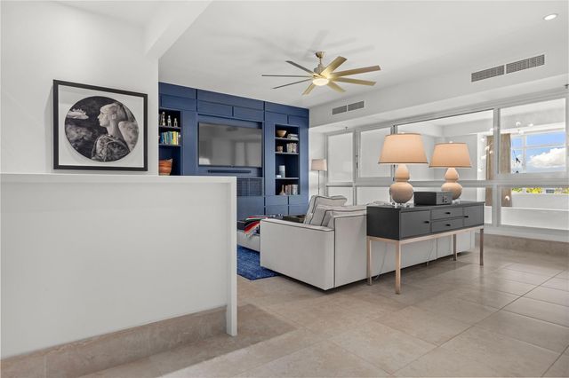 500 PLANTATION DRIVE 3-202, Dorado, PR 00646