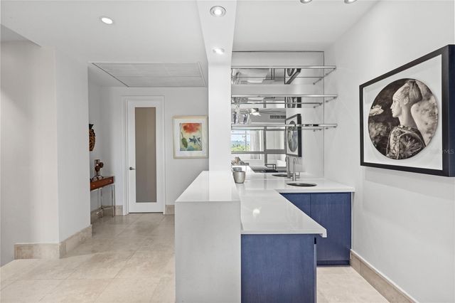 500 PLANTATION DRIVE 3-202, Dorado, PR 00646