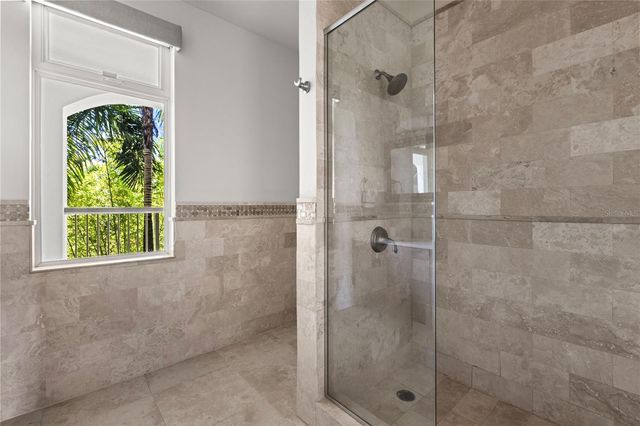 500 PLANTATION DRIVE 3-202, Dorado, PR 00646