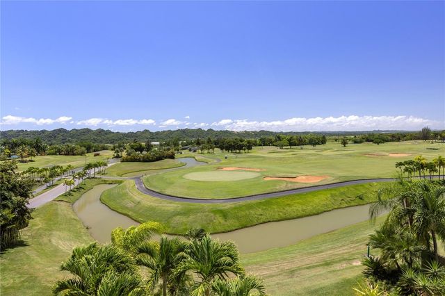 500 PLANTATION DRIVE 3-202, Dorado, PR 00646