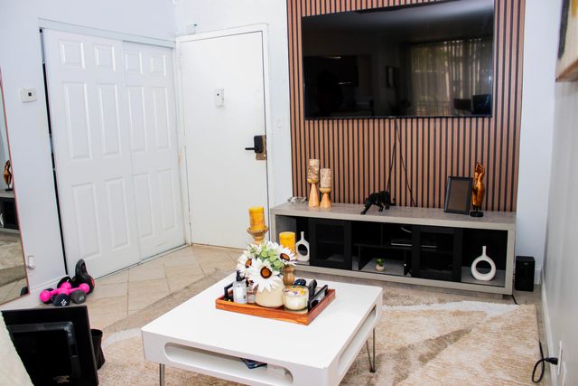 17011 N BAY Road 104, Sunny Isles Beach, FL 33160