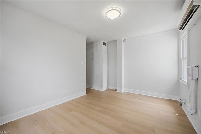 8 Cotton PL, Portsmouth, VA 23702