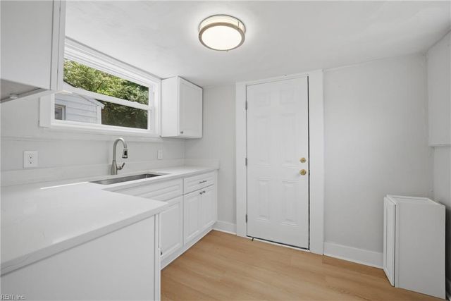 8 Cotton PL, Portsmouth, VA 23702