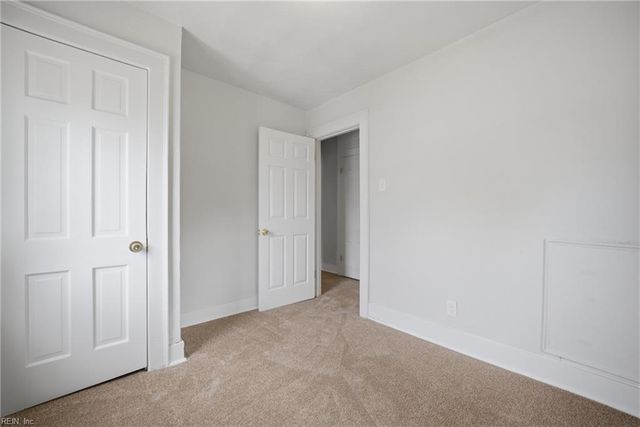 8 Cotton PL, Portsmouth, VA 23702