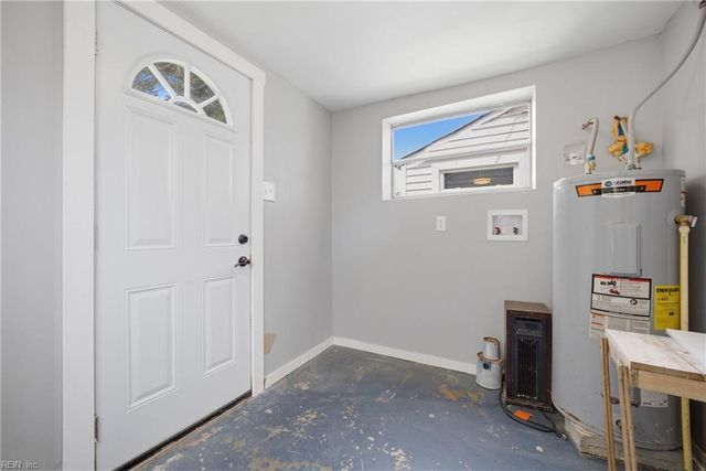 8 Cotton PL, Portsmouth, VA 23702
