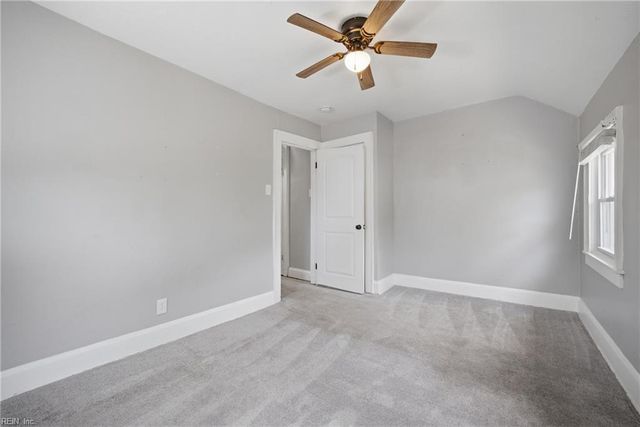 8 Cotton PL, Portsmouth, VA 23702