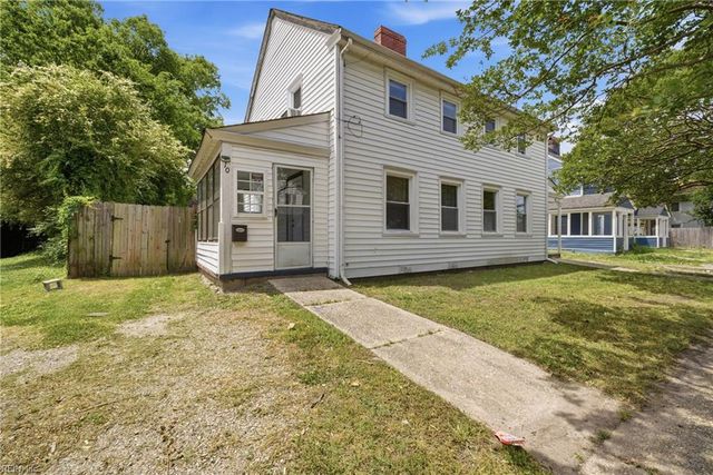 8 Cotton PL, Portsmouth, VA 23702