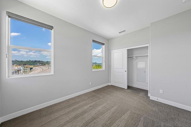 2602 Avella Dr., San Diego, CA 92108