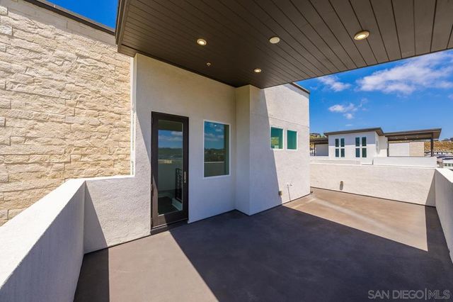 2602 Avella Dr., San Diego, CA 92108