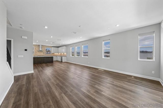 2602 Avella Dr., San Diego, CA 92108