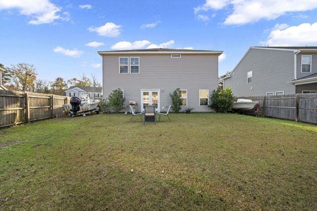 207 Pavilion Street, Summerville, SC 29483