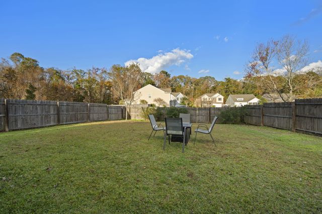 207 Pavilion Street, Summerville, SC 29483