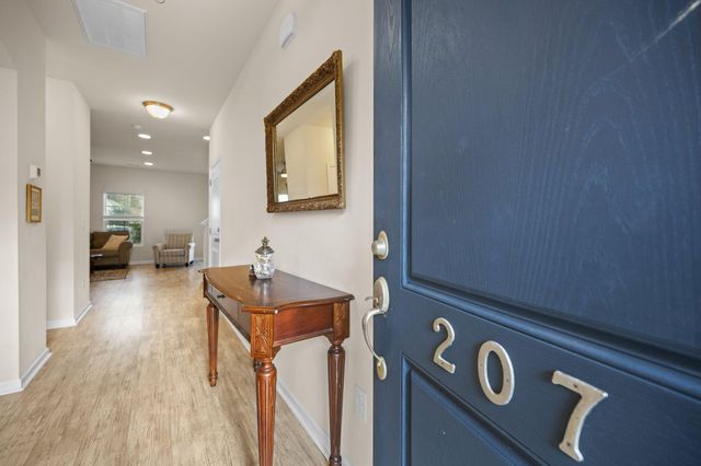 207 Pavilion Street, Summerville, SC 29483