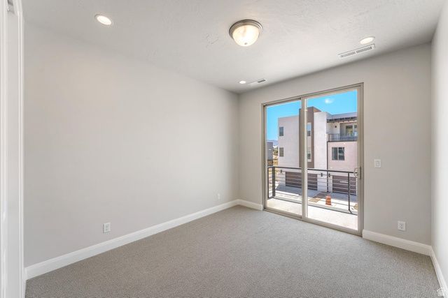 684 W HIGH TIDE PL, St. George, UT 84790